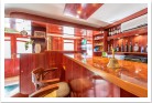 Rezeption und Bar